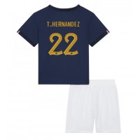 Billiga Frankrike Theo Hernandez #22 Barnkläder Hemma fotbollskläder till baby VM 2022 Kortärmad (+ Korta byxor)